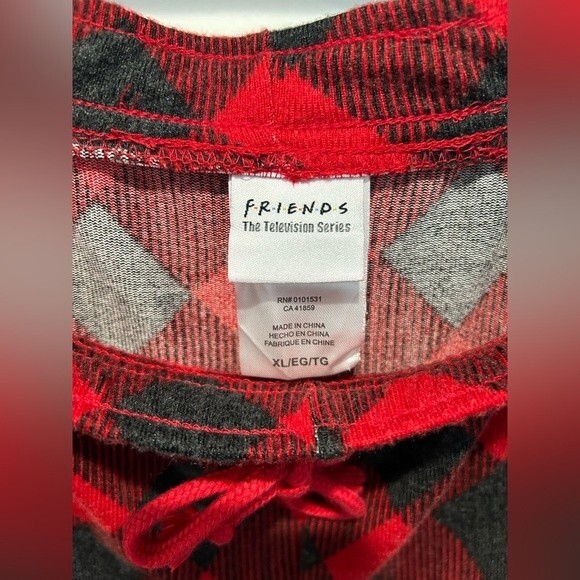NEW Friends TV Show Logo MEN Jogger Pants Red&Black Size XL - Picture 3 of 4